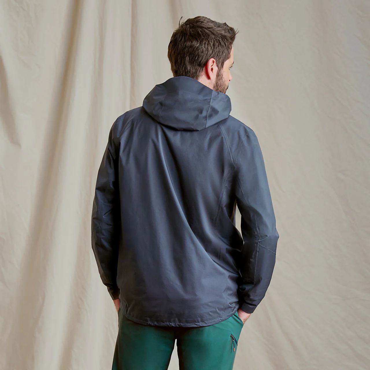 Men's Ultralight Storm 2.5L Jacket - Image 7