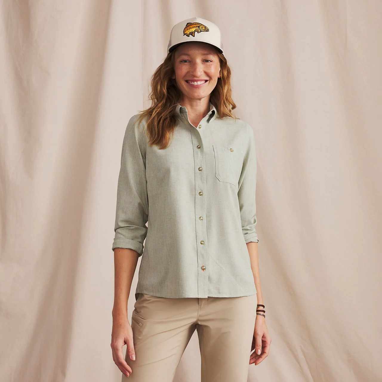 Women's Long-Sleeved Tech Chambray Work Shirt - Image 9